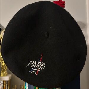 Black Paris Beret
